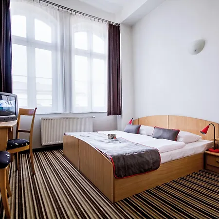 Hotel Diament Economy