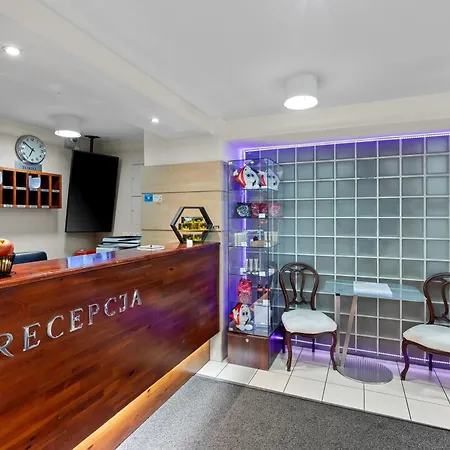 Diament Economy ホテル 3*