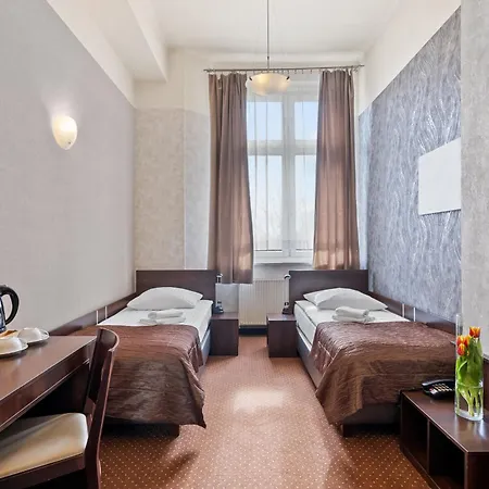Diament Economy 3* Ґлівіце