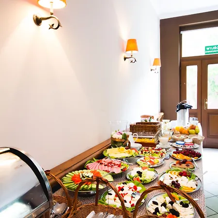 Hotel Diament Economy