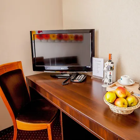 Diament Economy מלון