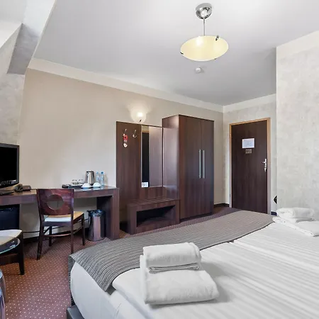 Готель Diament Economy 3*
