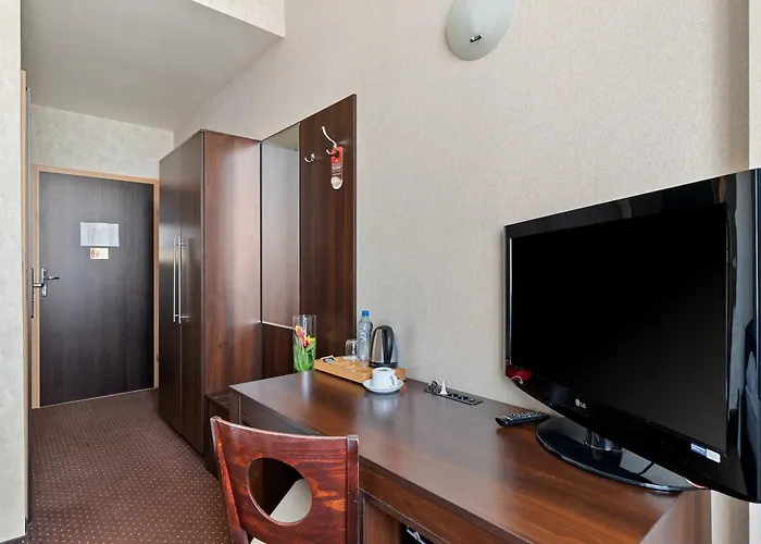 Hotel Diament Economy