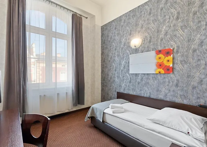 Diament Economy Hotel 3*