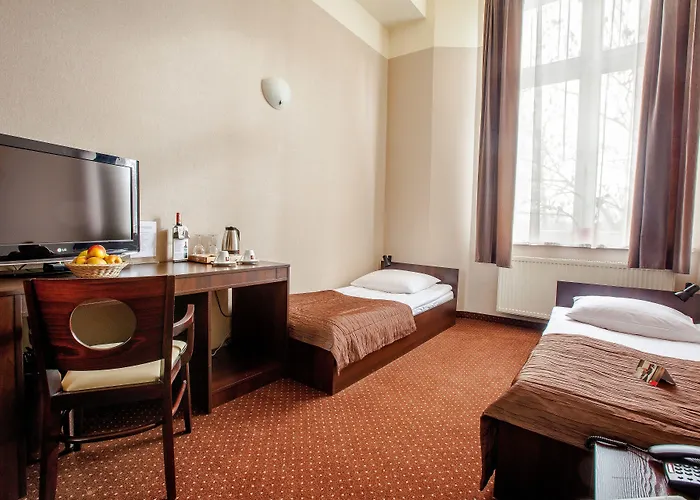 Hotel Diament Economy